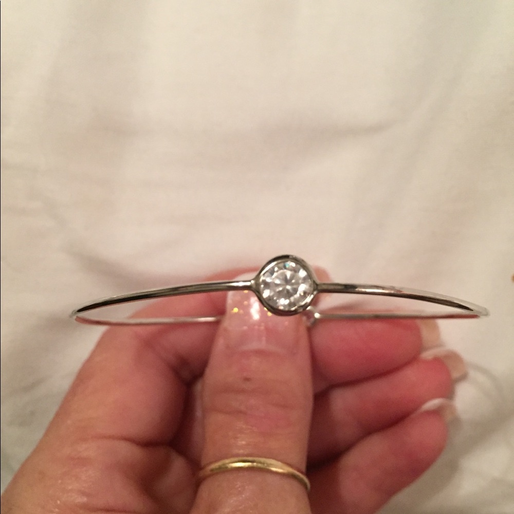NWOT 18 Karat Gold Wire Czs Bracelet